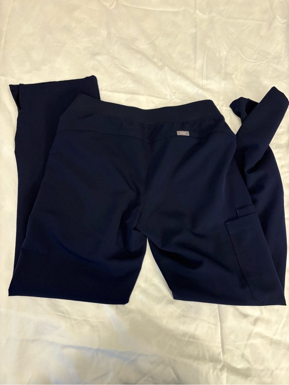 Figs Kade Pant - Picture 2 of 3